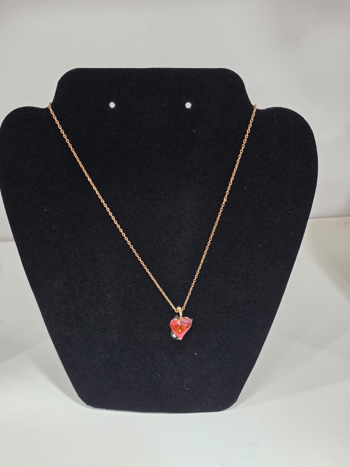 Gold necklace with red strawberry pendant ME0022