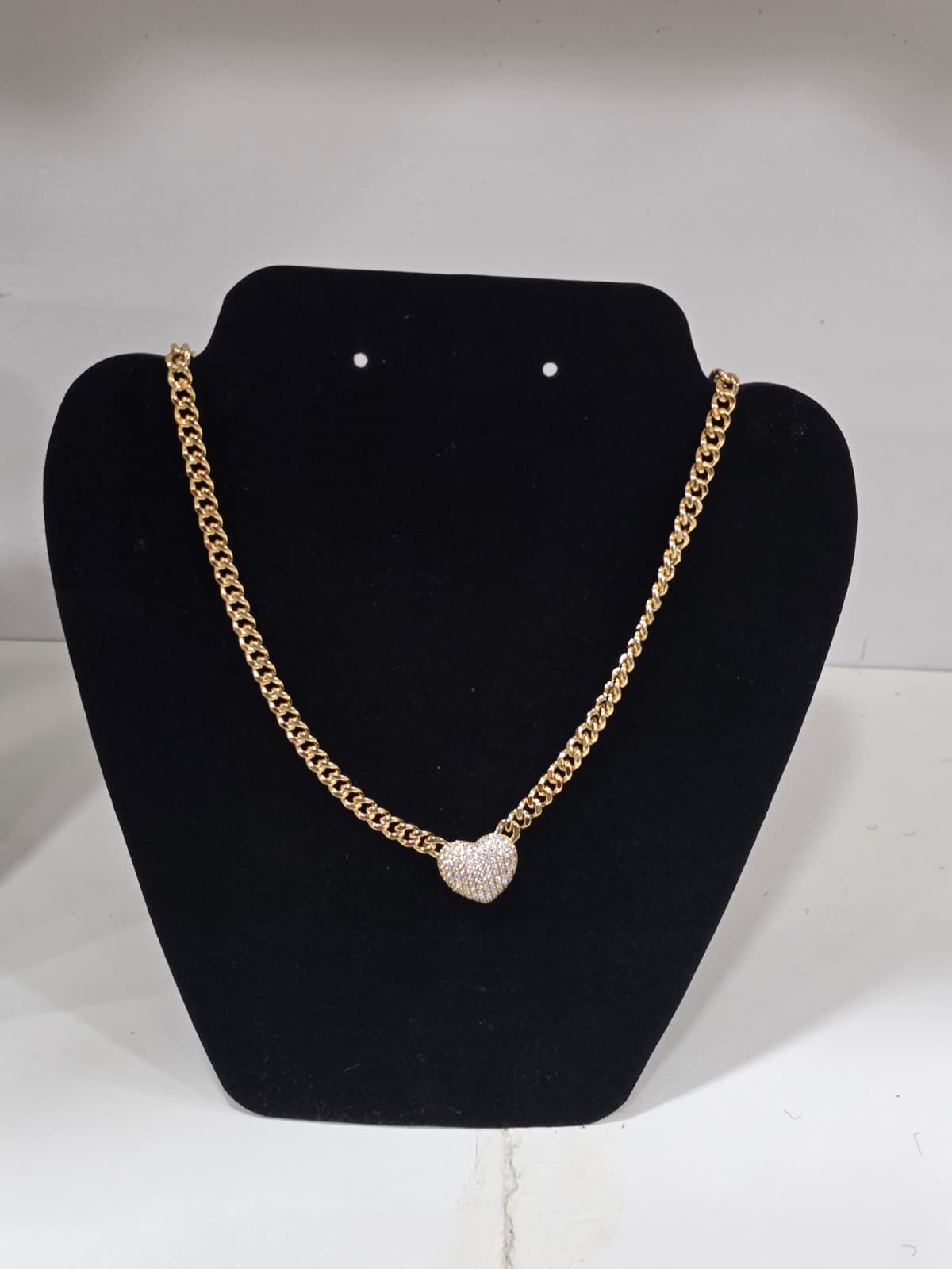 Gold curb chain heart necklace ME0023